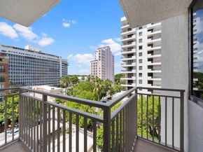 700 Coral Way 5, Coral Gables FL 33134