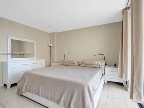 1475 NE 125th Ter 604B, North Miami FL 33161