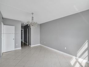 300 Bayview Dr 906, Sunny Isles Beach FL 33160