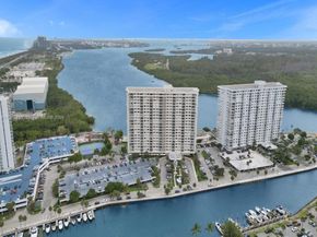 300 Bayview Dr 906, Sunny Isles Beach FL 33160