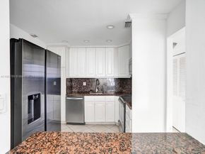 300 Bayview Dr 906, Sunny Isles Beach FL 33160