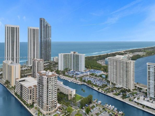 300 Bayview Dr 906, Sunny Isles Beach FL 33160