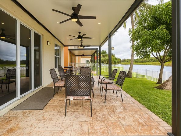 14936 SW 22nd St, Miramar FL 33027