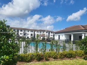 15650 SW 136th St 110, Miami FL 33196