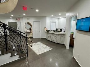 3370 Hidden Bay Dr 1002, Aventura FL 33180