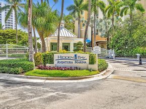 3370 Hidden Bay Dr 1002, Aventura FL 33180