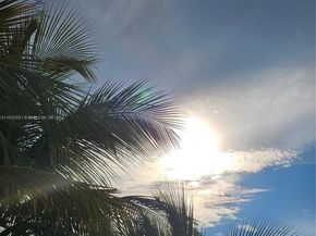 3370 Hidden Bay Dr 1002, Aventura FL 33180