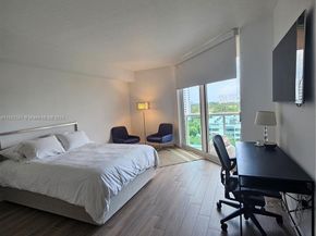 3370 Hidden Bay Dr 1002, Aventura FL 33180