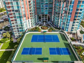 3370 Hidden Bay Dr 1002, Aventura FL 33180