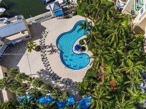 3370 Hidden Bay Dr 1002, Aventura FL 33180