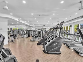 3370 Hidden Bay Dr 1002, Aventura FL 33180