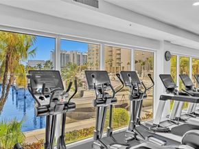 3370 Hidden Bay Dr 1002, Aventura FL 33180