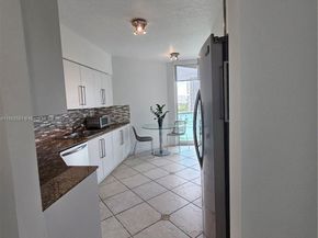 3370 Hidden Bay Dr 1002, Aventura FL 33180