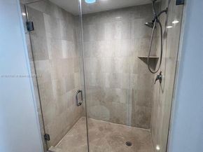 3370 Hidden Bay Dr 1002, Aventura FL 33180