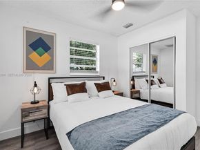 7471 Hope St, Hollywood FL 33024