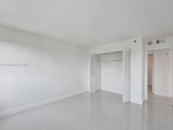 1201 S Ocean Dr 402S, Hollywood FL 33019