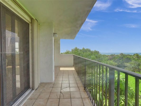 1201 S Ocean Dr 402S, Hollywood FL 33019