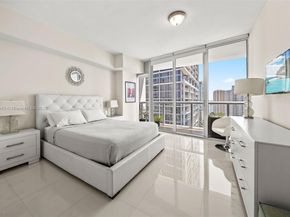 485 Brickell Ave 2611, Miami FL 33131