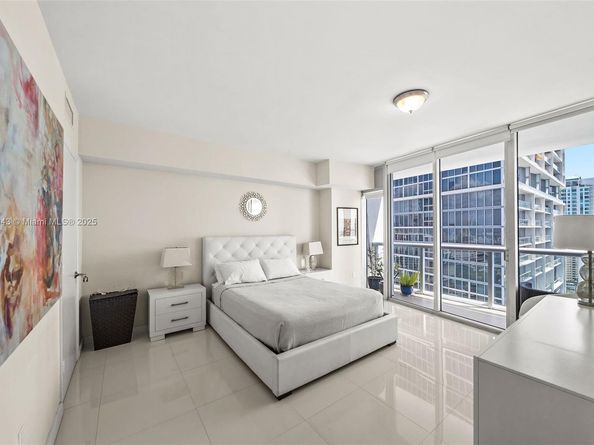 485 Brickell Ave 2611, Miami FL 33131