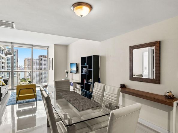 485 Brickell Ave 2611, Miami FL 33131