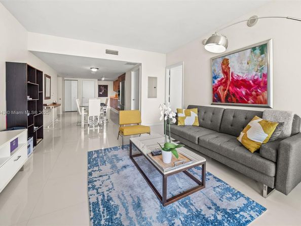 485 Brickell Ave 2611, Miami FL 33131