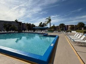 2981 N Nob Hill Rd 306, Sunrise FL 33322