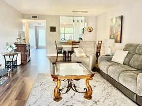 2981 N Nob Hill Rd 306, Sunrise FL 33322