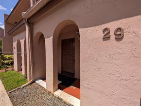29 Seville Cir 449, Davie FL 33324