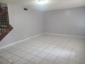 29 Seville Cir 449, Davie FL 33324
