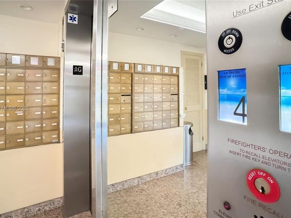 300 NW 42nd Ave 411, Miami FL 33126