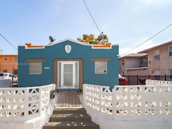 1436 SW 3rd St, Miami FL 33135