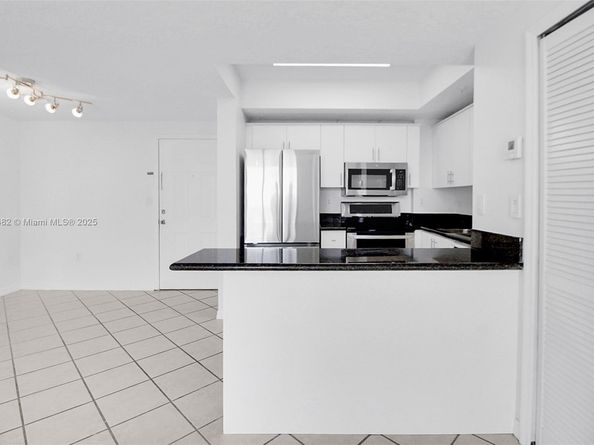 3500 Coral Way PH07, Miami FL 33145