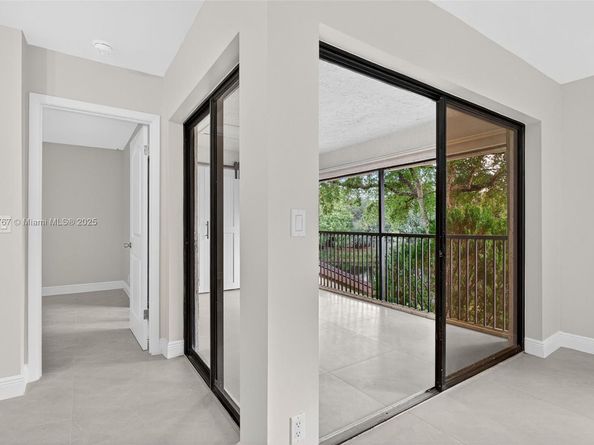 3697 Cocoplum Cir 3537, Coconut Creek FL 33063