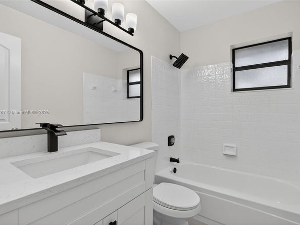 3697 Cocoplum Cir 3537, Coconut Creek FL 33063