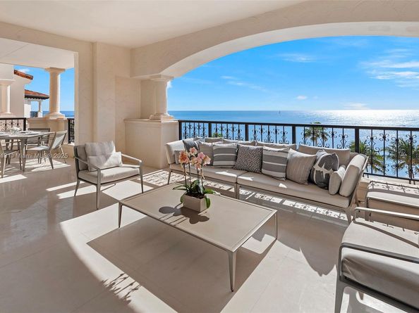 7966 Fisher Island Dr 7966, Miami Beach FL 33109