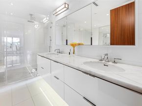 7966 Fisher Island Dr 7966, Miami Beach FL 33109
