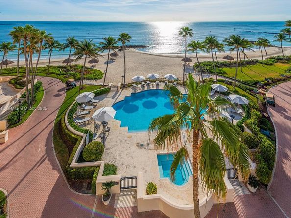 7966 Fisher Island Dr 7966, Miami Beach FL 33109