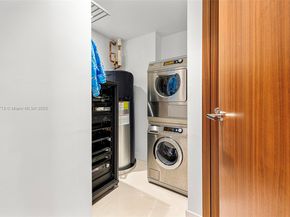 7966 Fisher Island Dr 7966, Miami Beach FL 33109