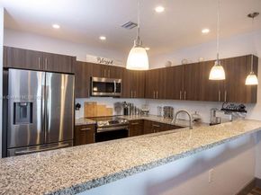 2061 Washington Ave 4, Opa-Locka FL 33054