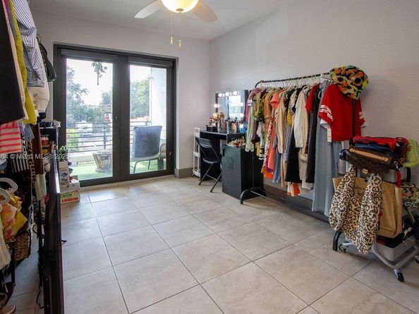 2061 Washington Ave 4, Opa-Locka FL 33054