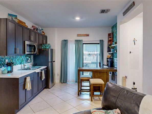 22986 SW 128th Pl, Miami FL 33170