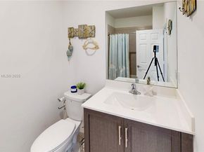 22986 SW 128th Pl, Miami FL 33170