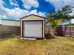 22986 SW 128th Pl, Miami FL 33170