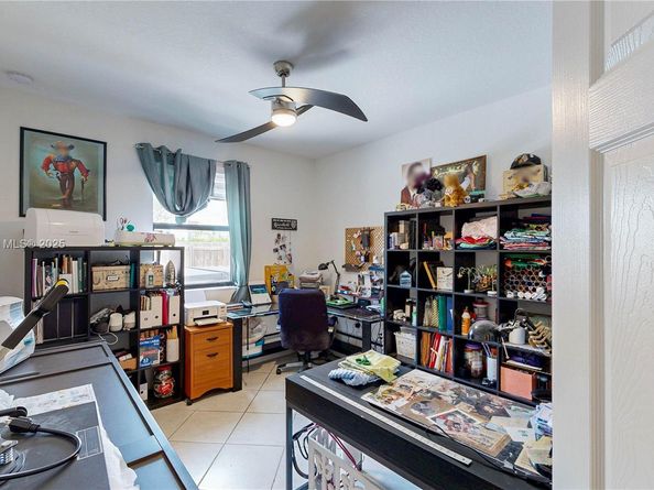 22986 SW 128th Pl, Miami FL 33170