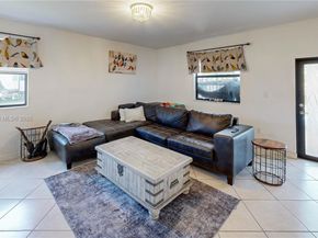 22986 SW 128th Pl, Miami FL 33170