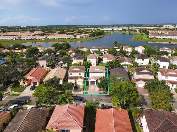1525 SE 20th Pl, Homestead FL 33035