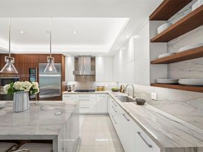 7490 SW 56th Ct, Miami FL 33143