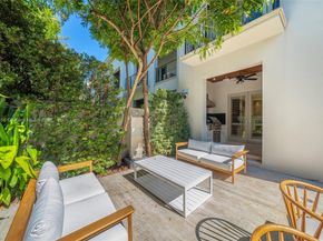 7490 SW 56th Ct, Miami FL 33143