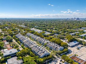 7490 SW 56th Ct, Miami FL 33143