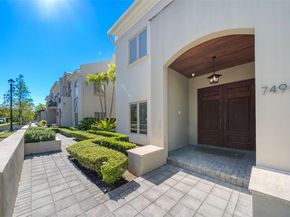 7490 SW 56th Ct, Miami FL 33143